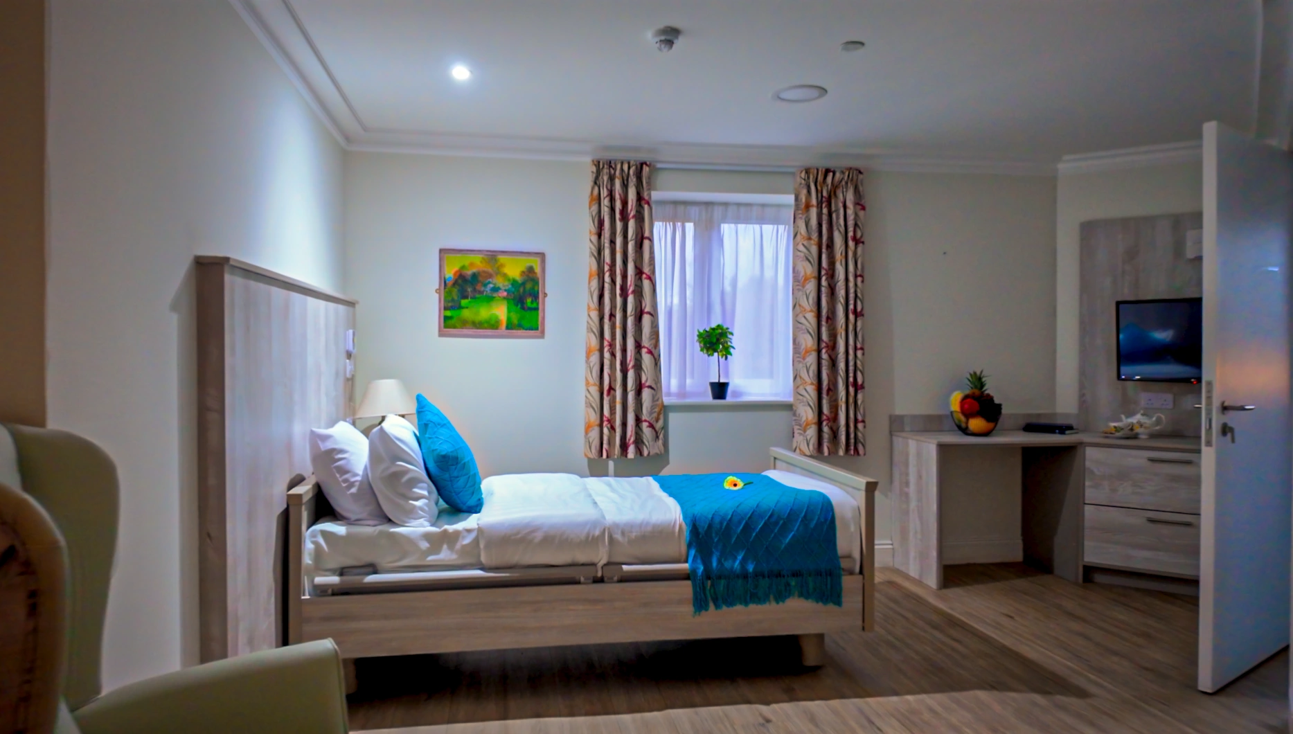 Respite Care at Woodlands Total Care Nursing Home, Ilford, London