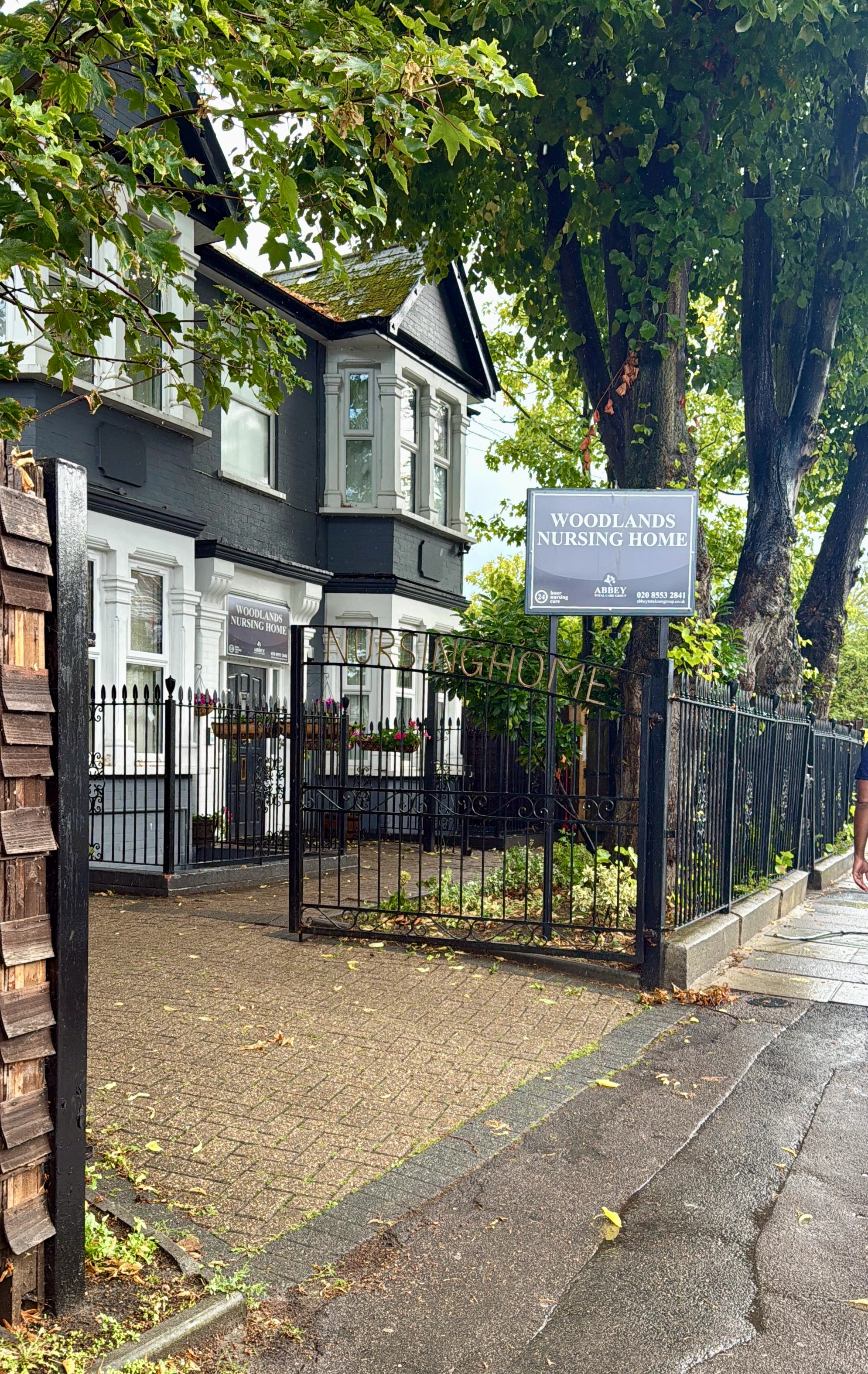 Care setting at Woodlands Total Care Nursing Home, Ilford, London