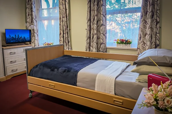 Care setting at Woodlands Total Care Nursing Home, Ilford, London