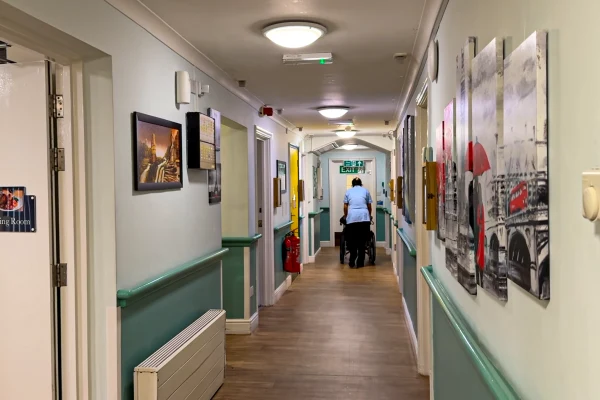One-to-One Care at Woodlands Total Care Nursing Home, Ilford, London